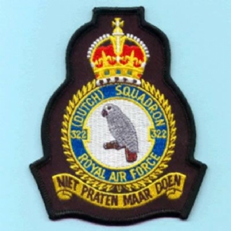 322 (DUTCH) SQN OFFICIAL CREST WITH KINGS CROWN EMBROIDERED BADGE