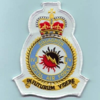 4 SQN CREST BADGE