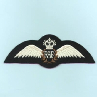 RAF PILOT WINGS (ON FELT) QUEENS CROWN