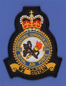 226 OCU CREST BADGE