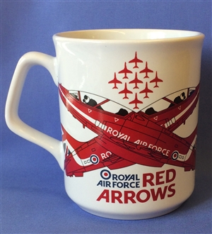 RED ARROWS CROSSOVER MUG