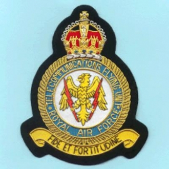 TELECOMMS FLYING UNIT CREST GOLD WIRE BADGE