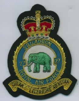 27 SQN CREST GOLD WIRE BADGE