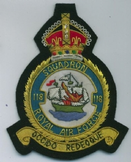 118 SQN CREST KC GOLD WIRE BADGE